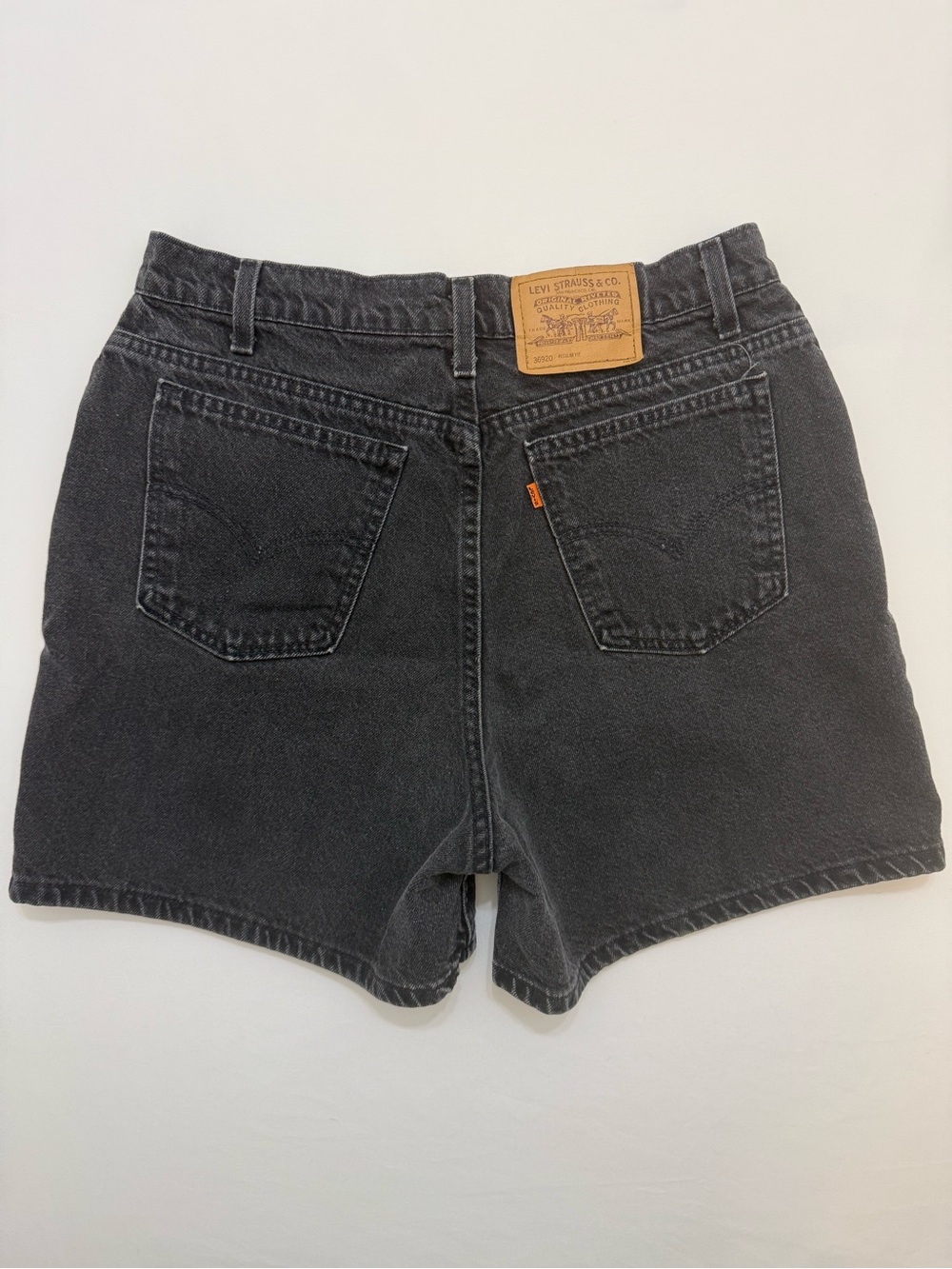 Vintage Levis Women's Size 16 Orange Tab 920 Black Shorts Regular Fit 90s USA